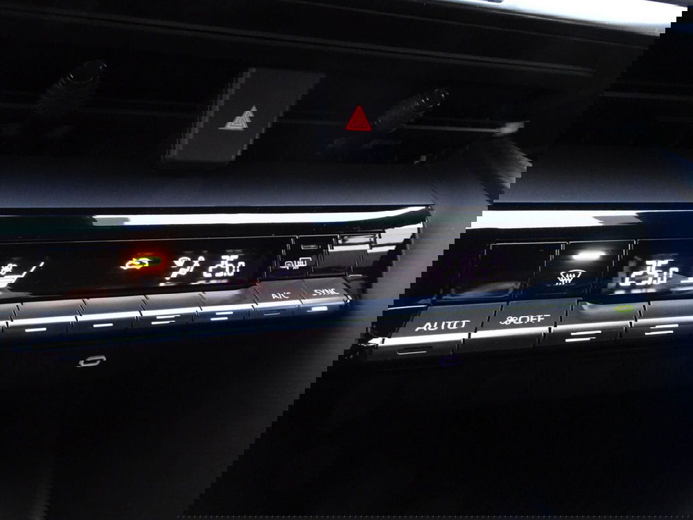 Toyota Toyota C-HR usata a Treviso (19)