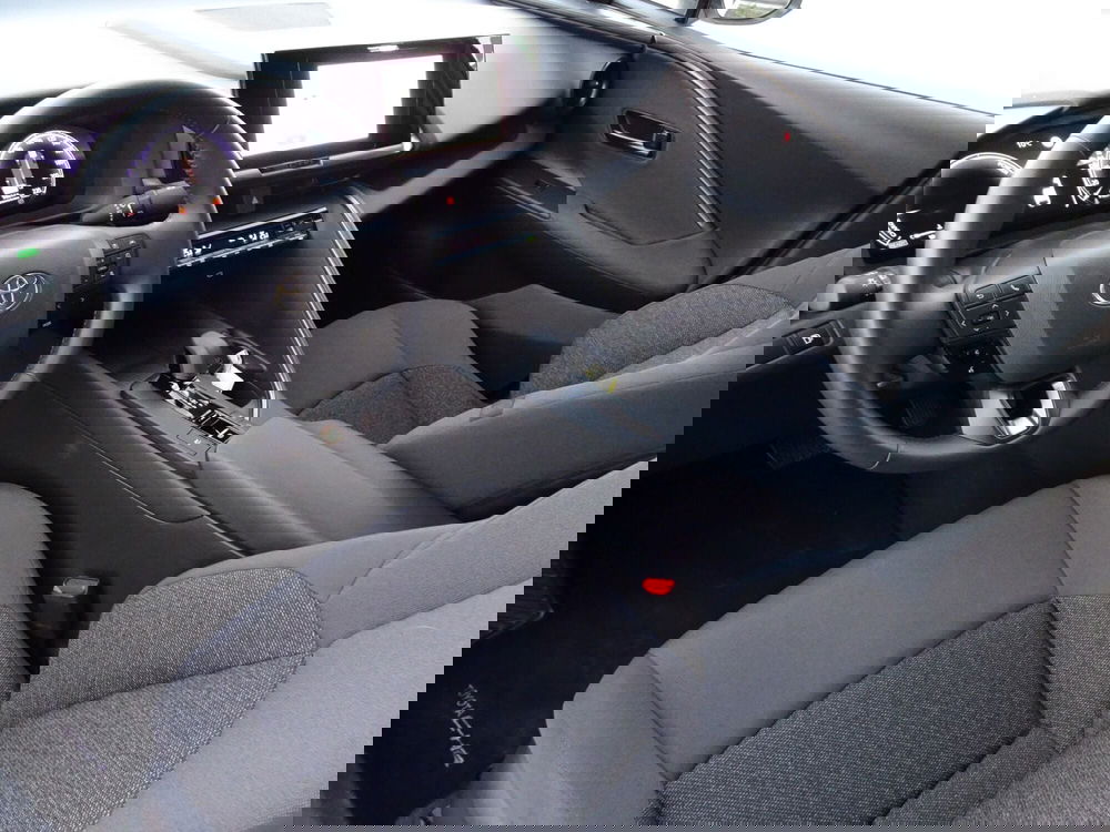 Toyota Toyota C-HR usata a Treviso (9)