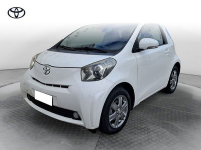 Toyota iQ 1.0 High del 2011 usata a Cagliari
