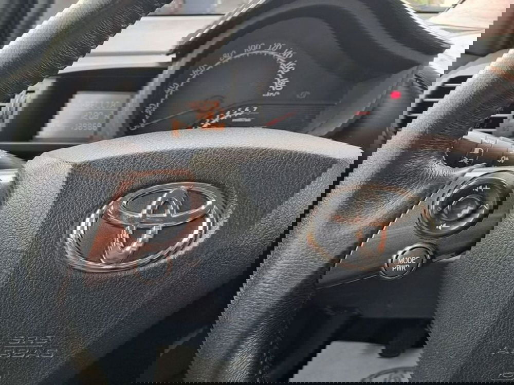 Toyota iQ usata a Cagliari (10)