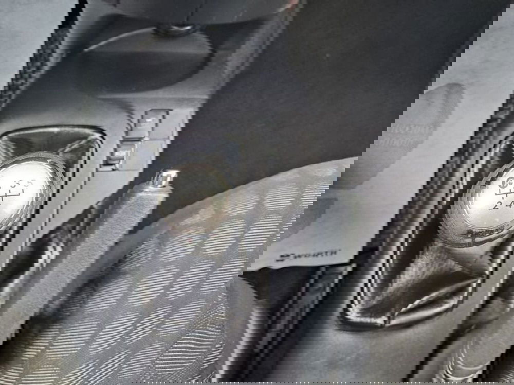 Toyota iQ usata a Cagliari (17)