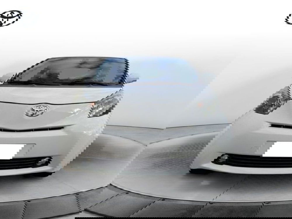 Toyota iQ usata a Cagliari (2)