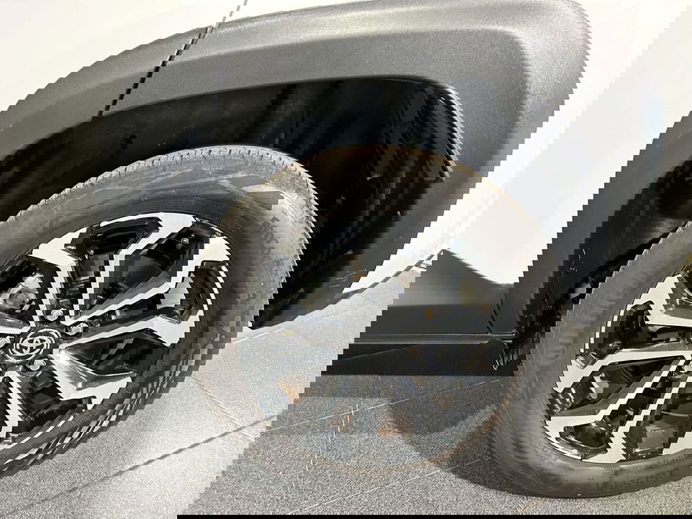 Toyota Yaris Cross usata a Milano (15)