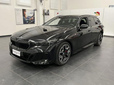 BMW Serie 5 Touring 520d  48V xdrive MSport Pro auto del 2024 usata a Alessandria