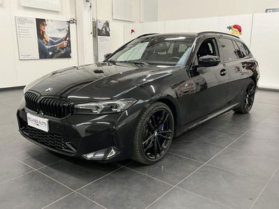 BMW Serie 3 Touring 330d  mhev 48V xdrive MSport Pro auto del 2023 usata a Alessandria