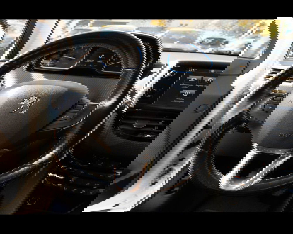 Peugeot 2008 usata a Treviso (9)