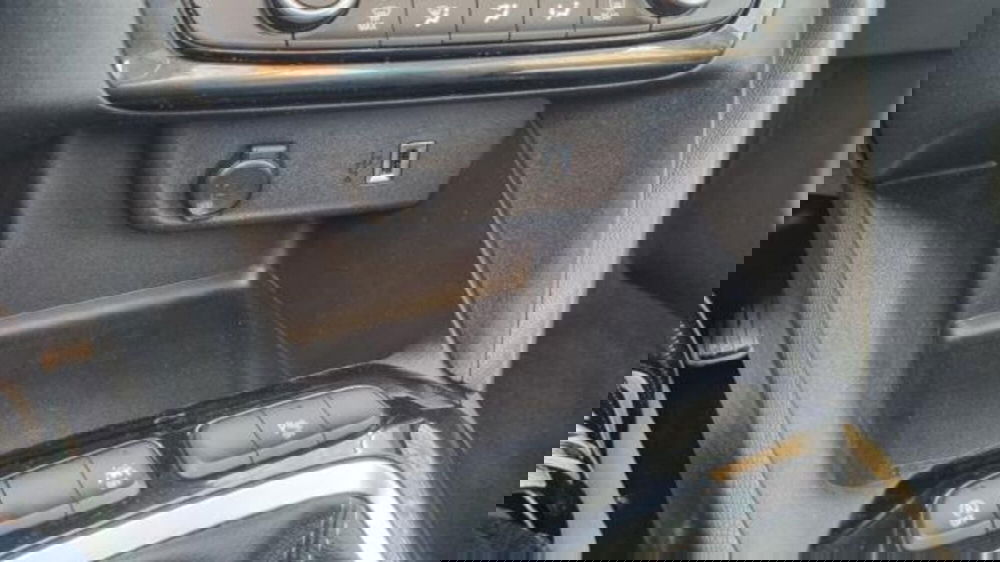 Opel Corsa usata a Savona (10)