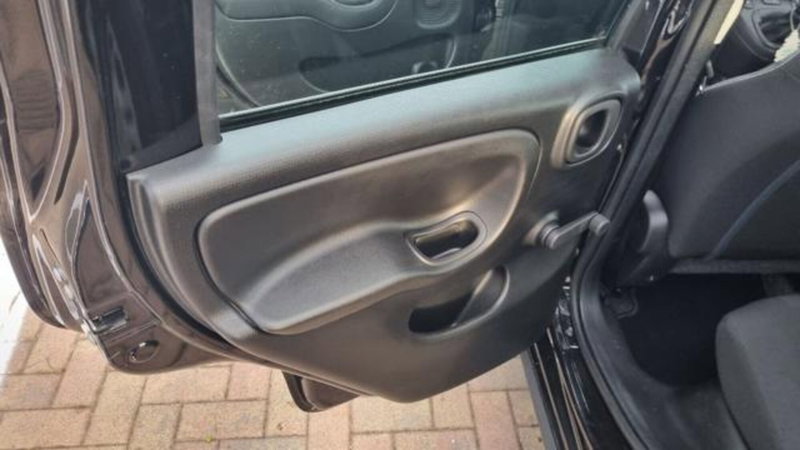 Fiat Panda usata a Savona (14)