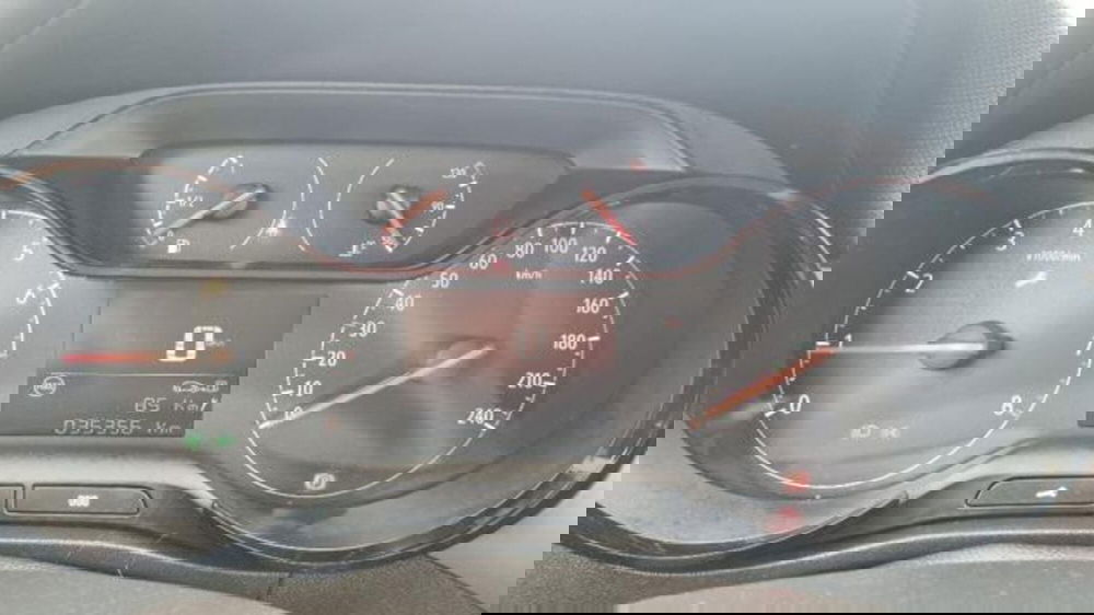 Opel Crossland usata a Savona (7)