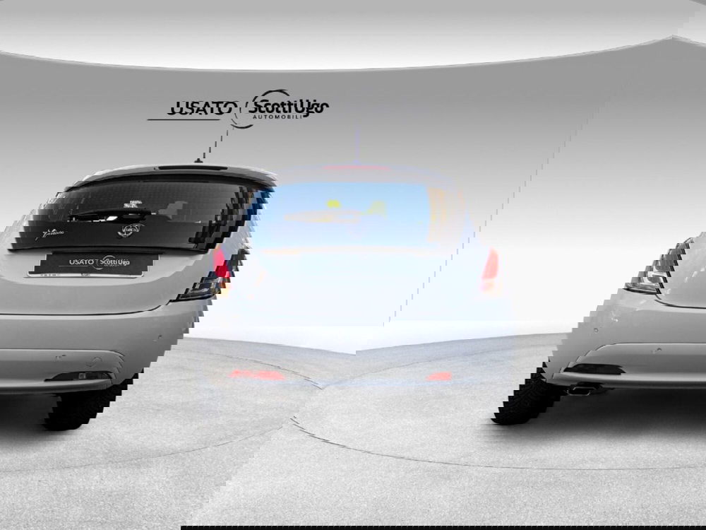 Lancia Ypsilon usata a Siena (7)