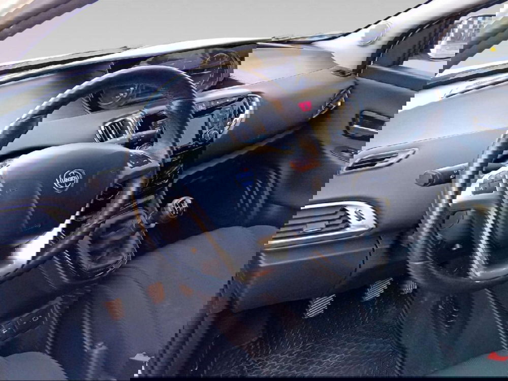 Lancia Ypsilon usata a Siena (9)