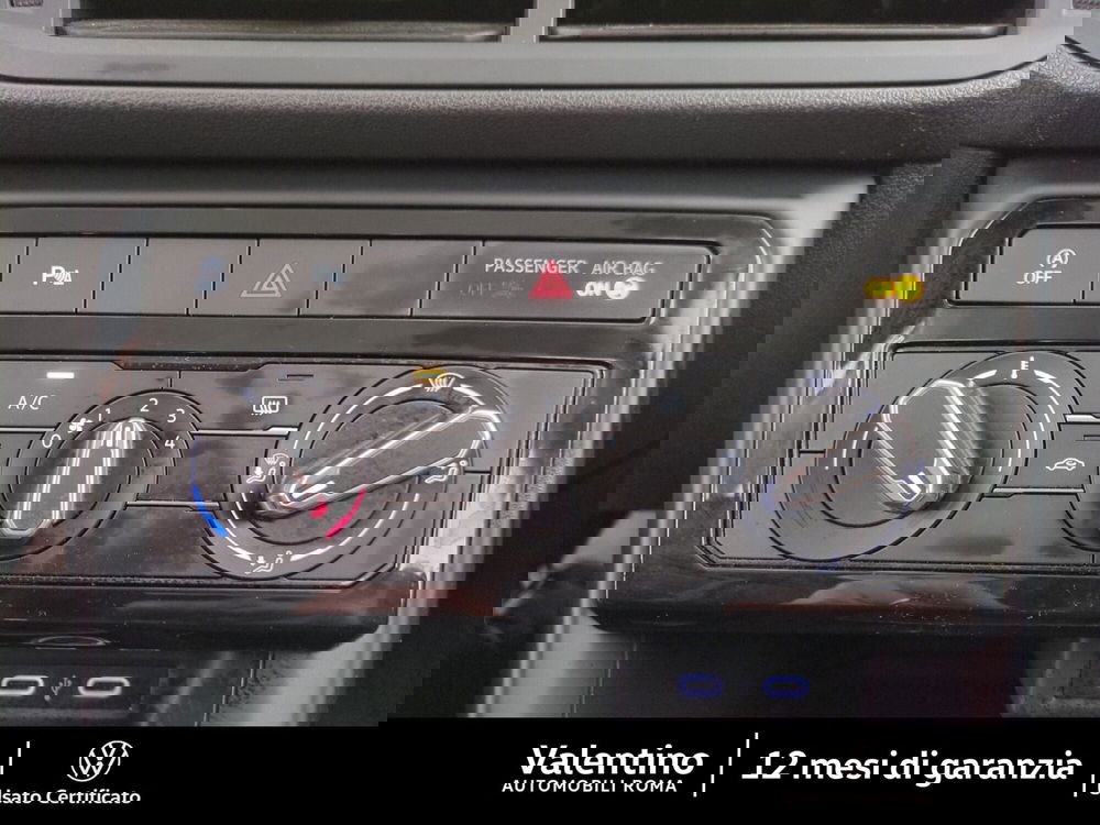 Volkswagen T-Cross usata a Roma (17)