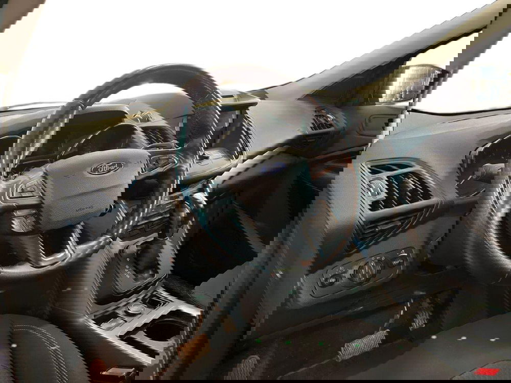 Ford Kuga usata a Lecce (8)