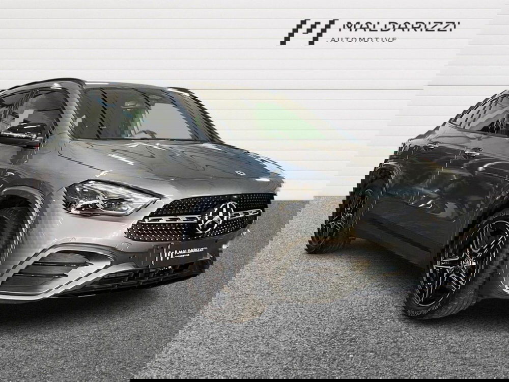 Mercedes-Benz GLA SUV usata a Lecce