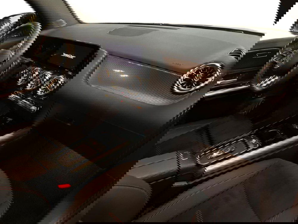 Mercedes-Benz GLA SUV usata a Lecce (9)