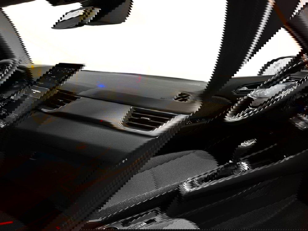 Renault Captur nuova a Bari (9)