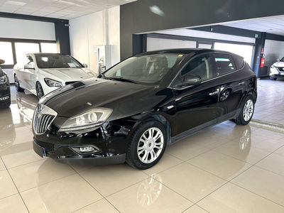 Lancia Delta 1.6 MJT DPF Gold del 2011 usata a Ferrara