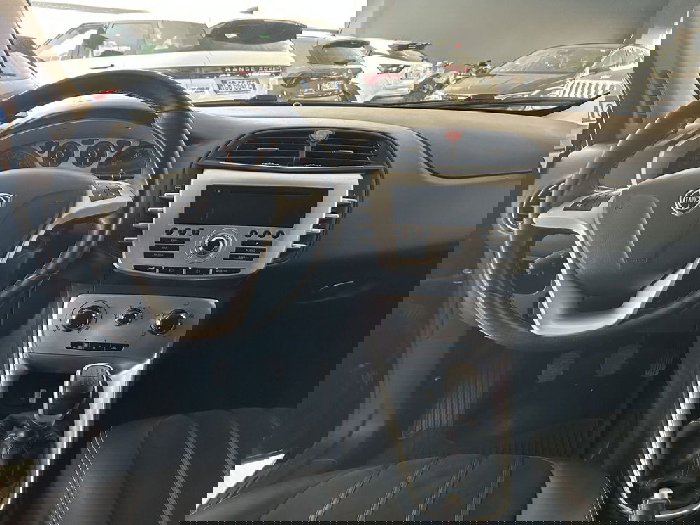 Lancia Delta usata a Ferrara (11)