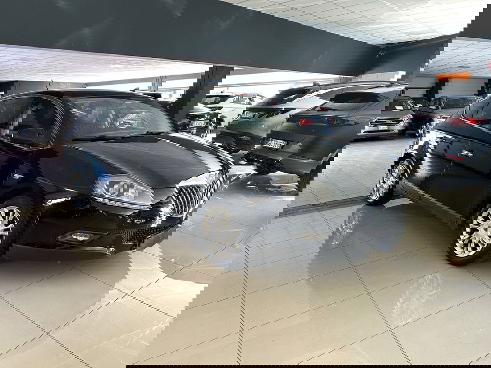 Lancia Delta usata a Ferrara (3)