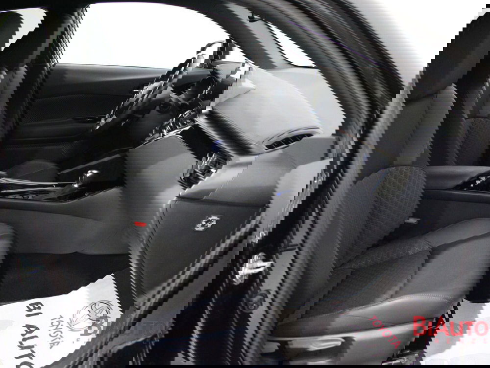 Toyota Toyota C-HR usata a Firenze (7)