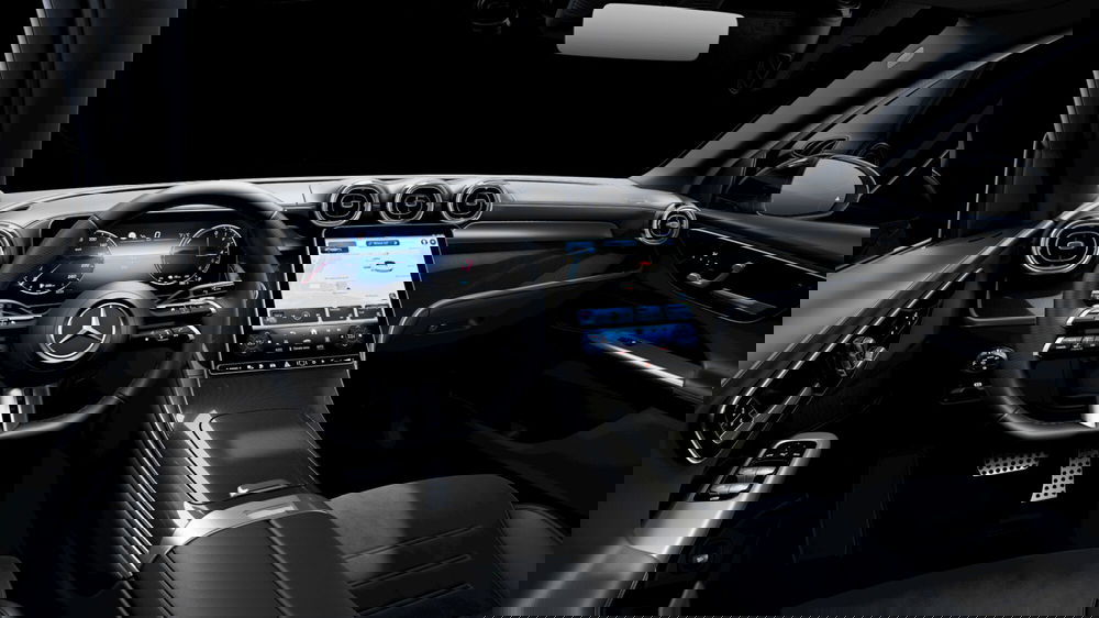 Mercedes-Benz GLC nuova a Milano (8)