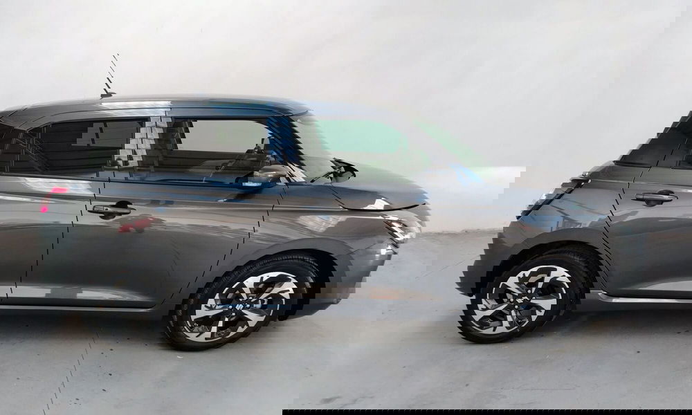 Suzuki Swift nuova a Rovigo (12)