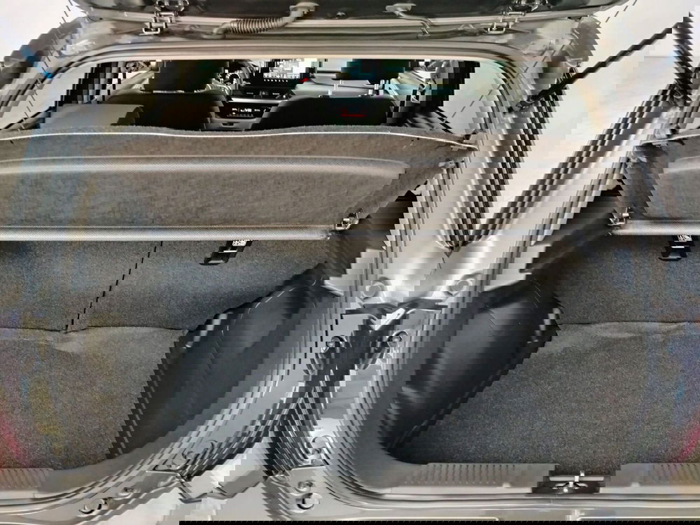 Suzuki Swift nuova a Rovigo (9)