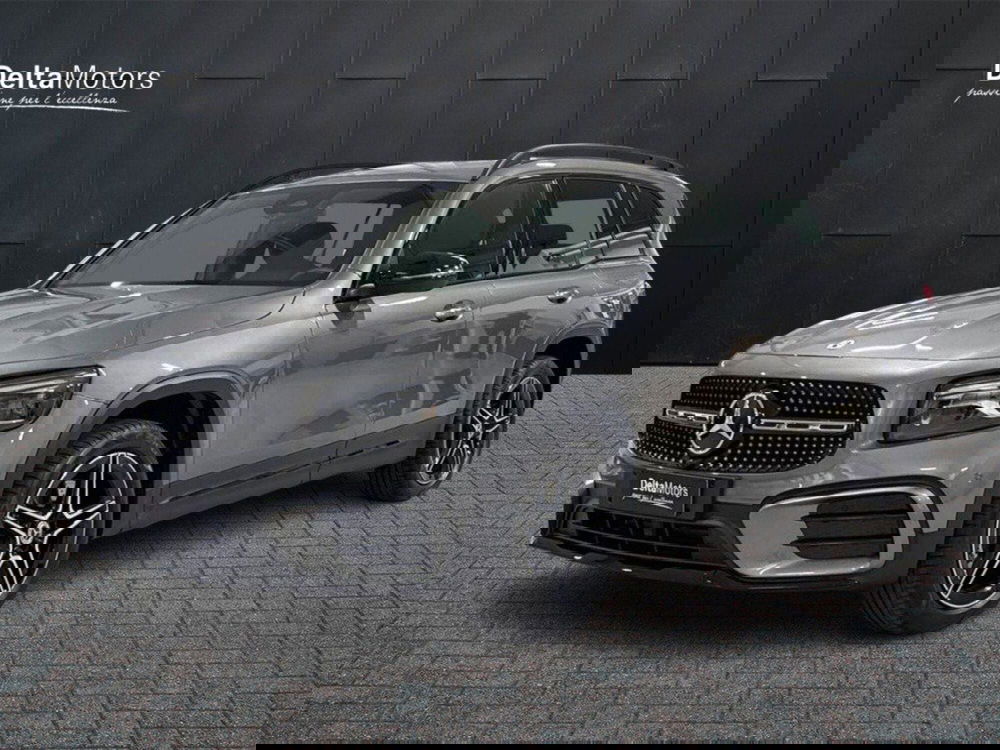 Mercedes-Benz GLB nuova a Rimini