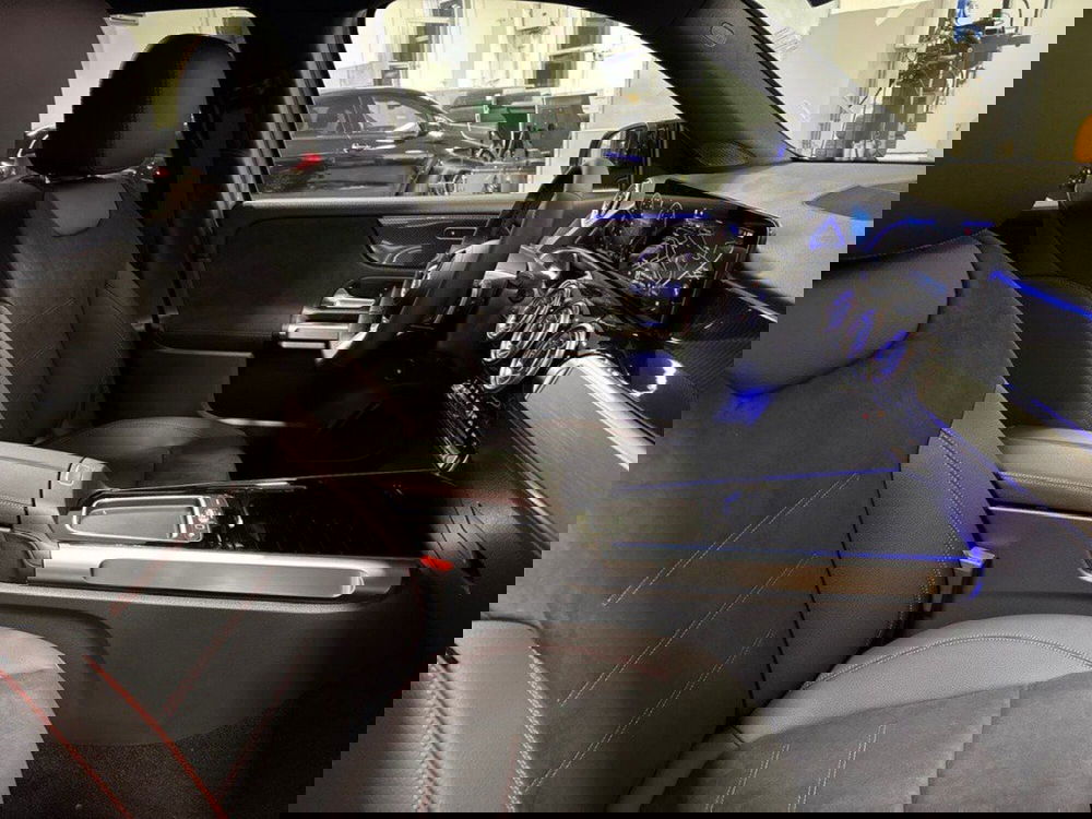 Mercedes-Benz GLB nuova a Rimini (14)