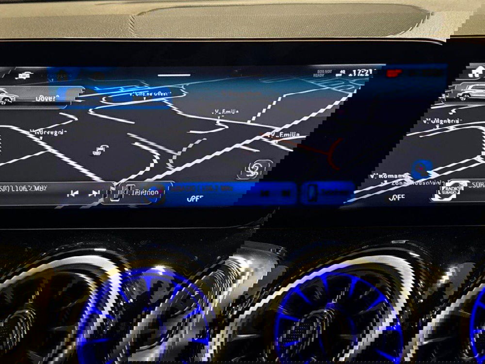 Mercedes-Benz GLB nuova a Rimini (15)