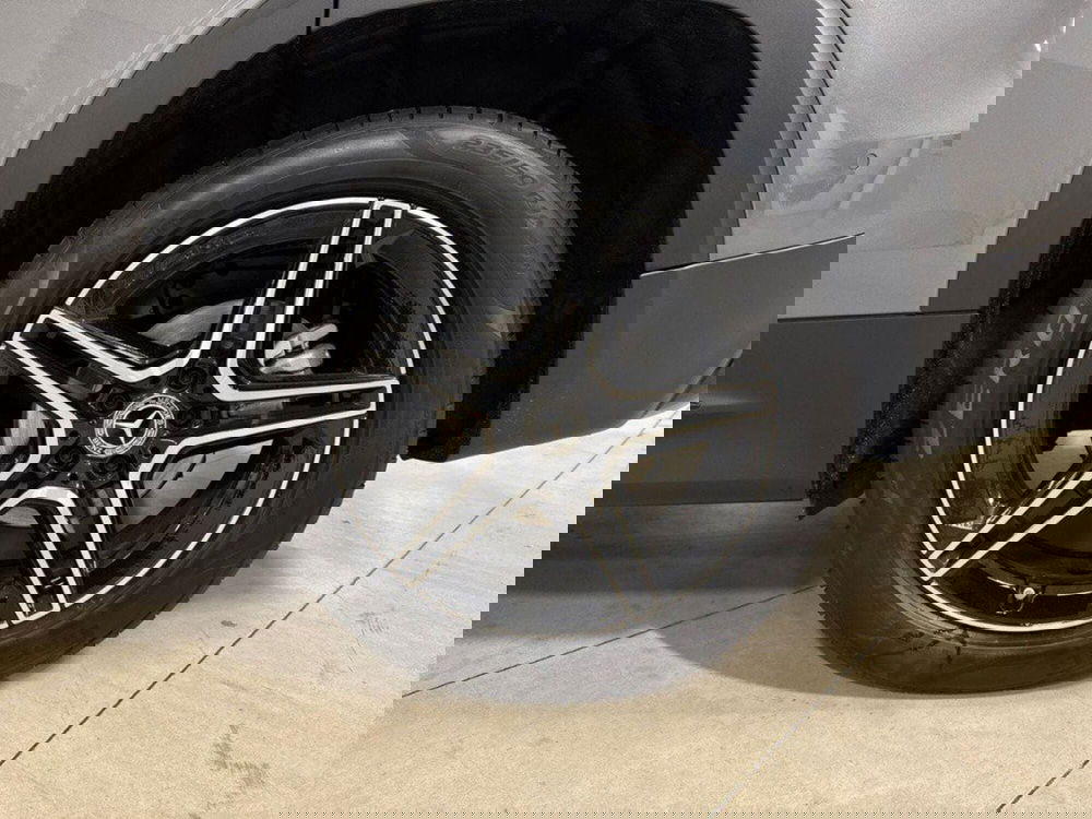 Mercedes-Benz GLB nuova a Rimini (8)