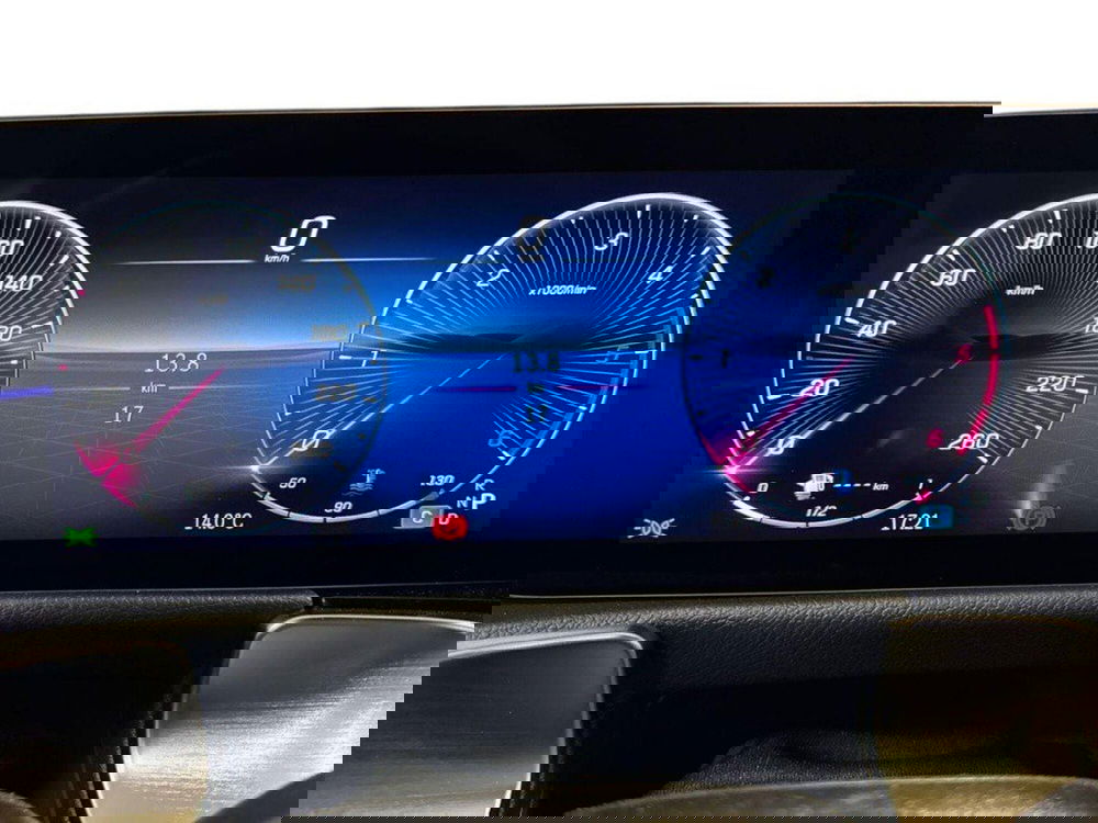 Mercedes-Benz GLB nuova a Rimini (9)