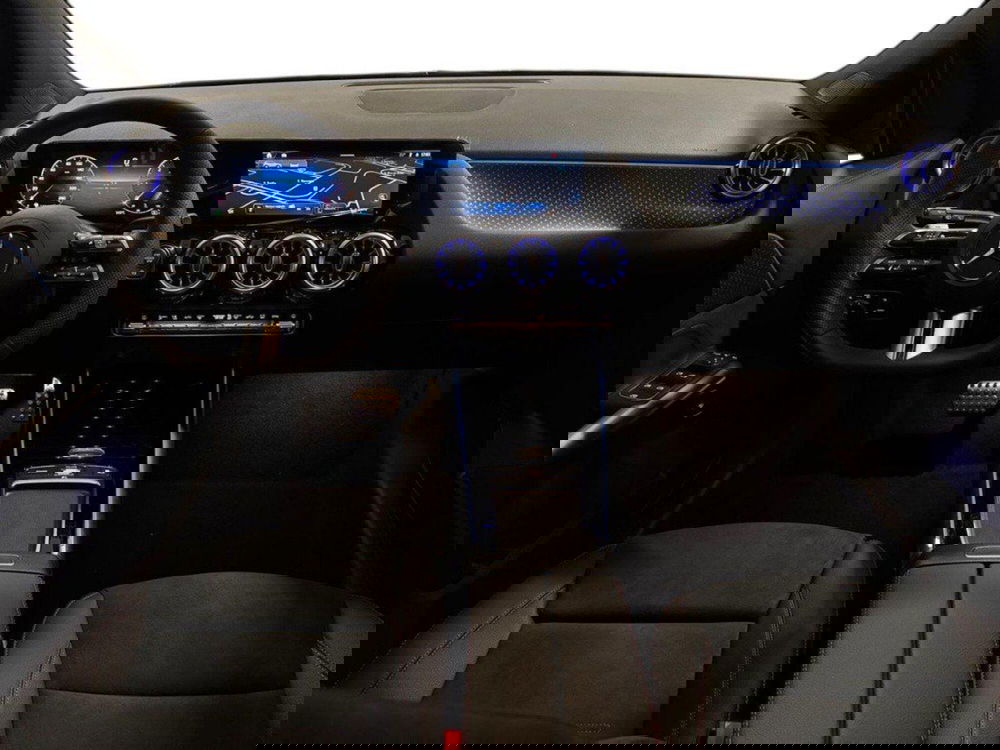 Mercedes-Benz GLA SUV nuova a Rimini (11)