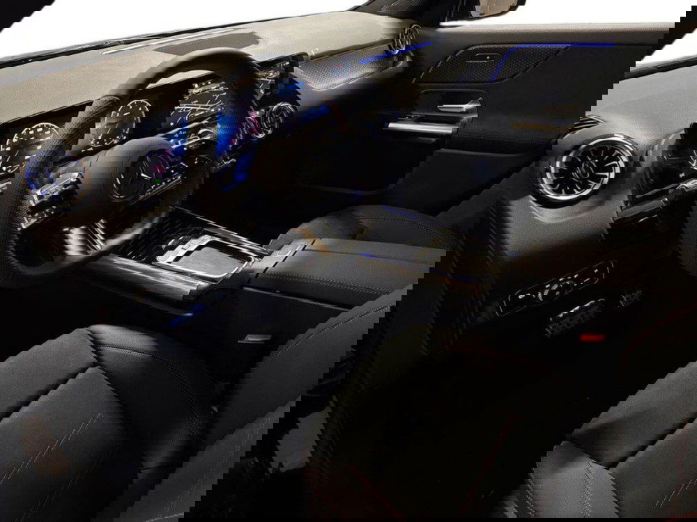 Mercedes-Benz GLA SUV nuova a Rimini (17)