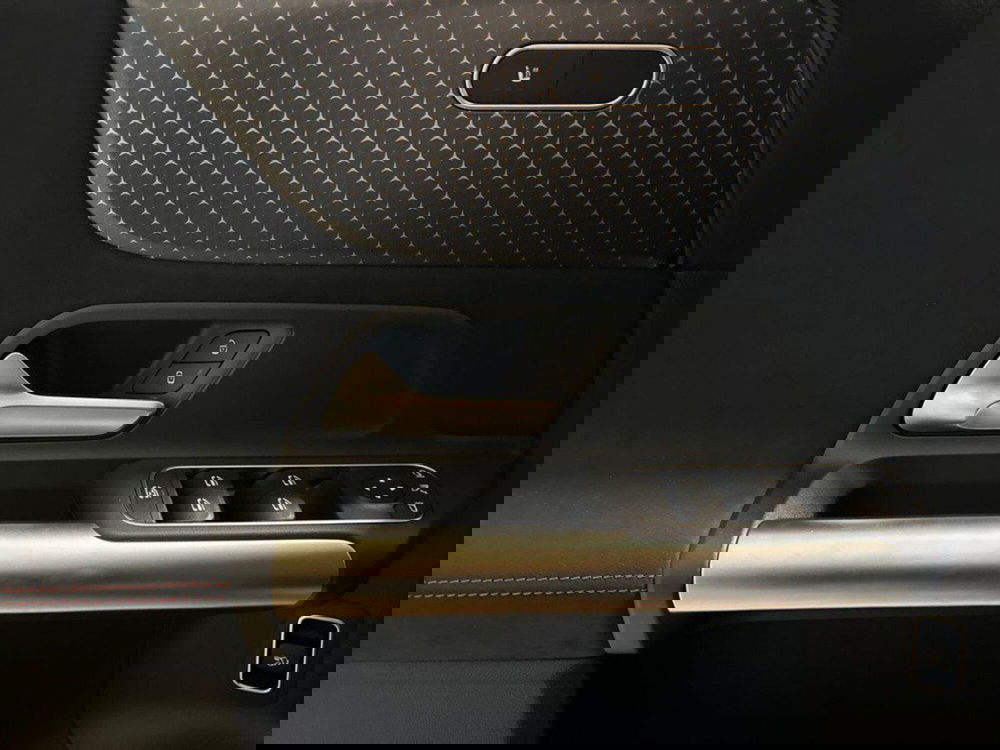 Mercedes-Benz GLA SUV nuova a Rimini (18)