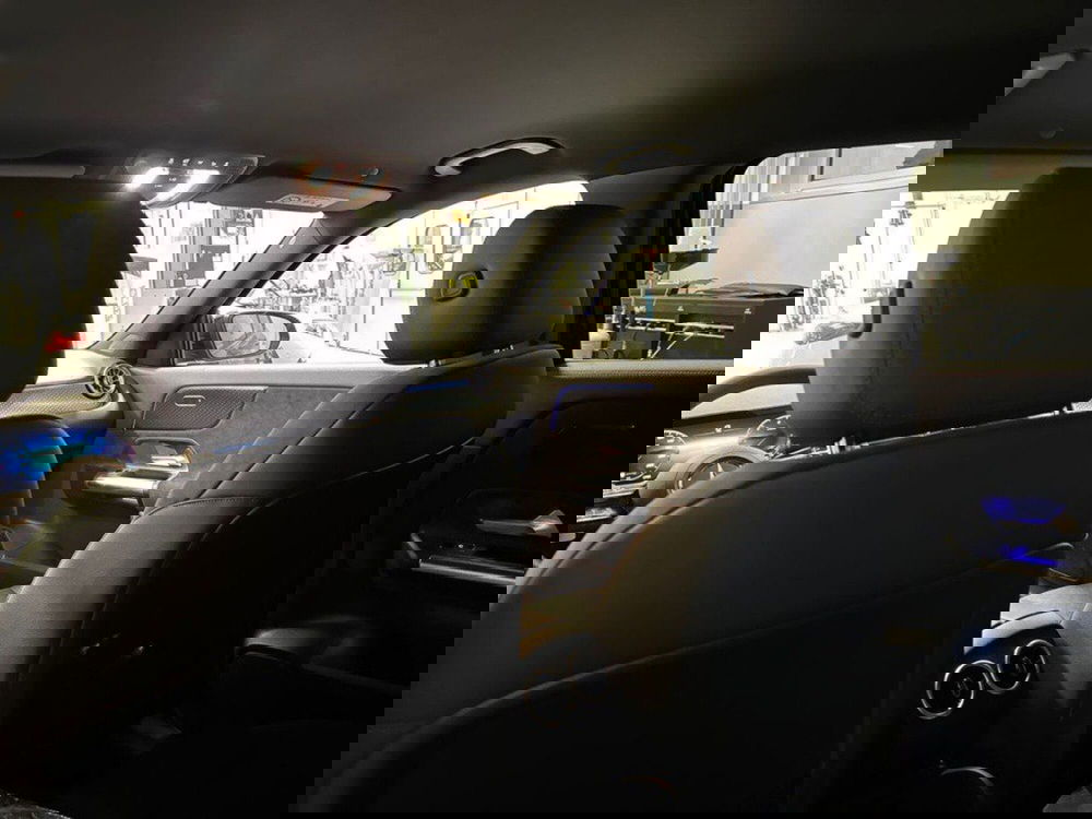 Mercedes-Benz GLA SUV nuova a Rimini (19)