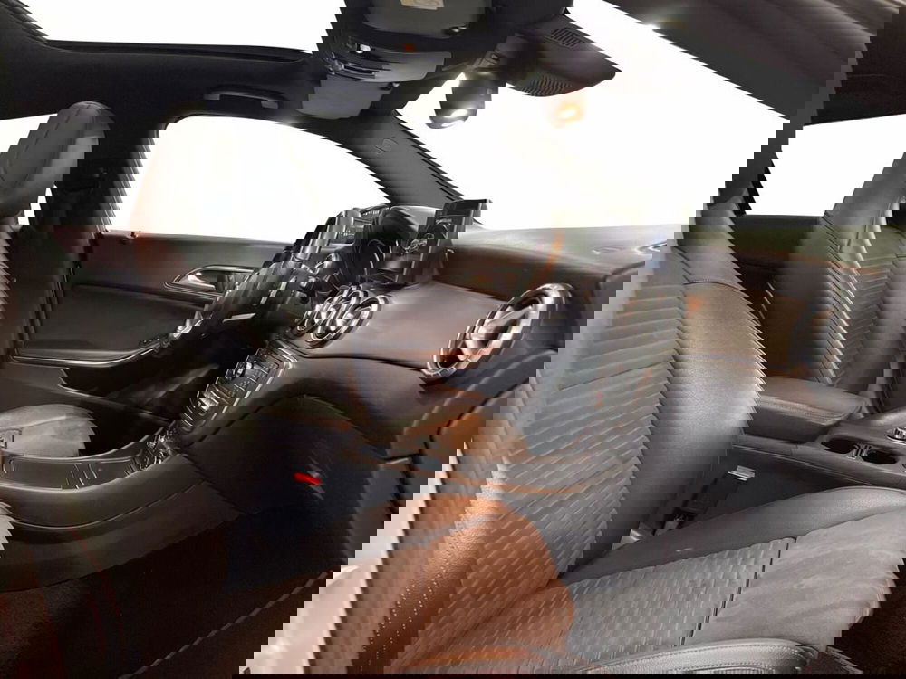 Mercedes-Benz CLA Shooting Brake usata a Macerata (14)