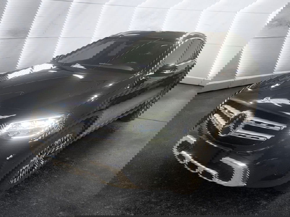 Mercedes-Benz GLC SUV usata a Napoli