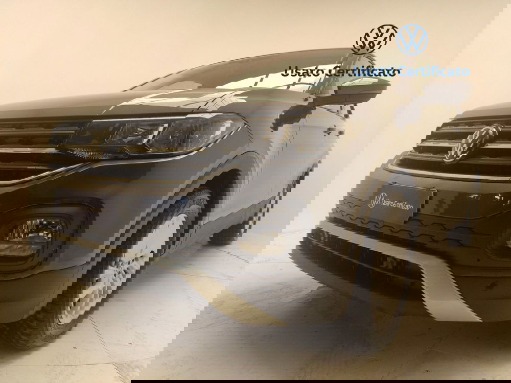Volkswagen T-Cross usata a Avellino (8)