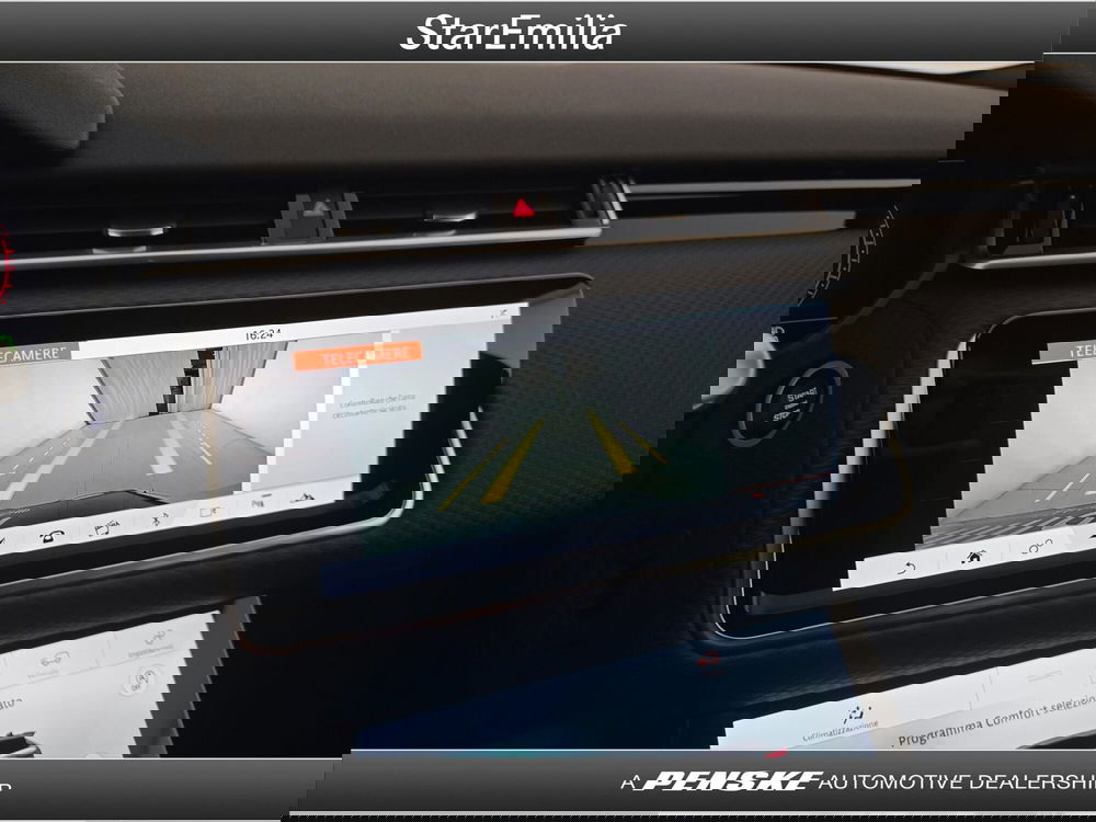 Land Rover Range Rover Velar usata a Ferrara (14)