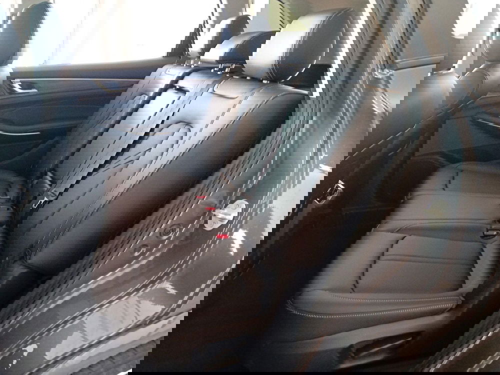 Dfsk E5  nuova a Pordenone (12)