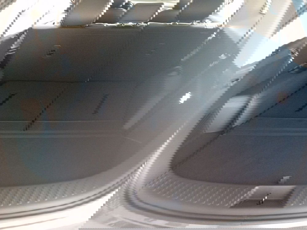 Dfsk E5  nuova a Pordenone (9)