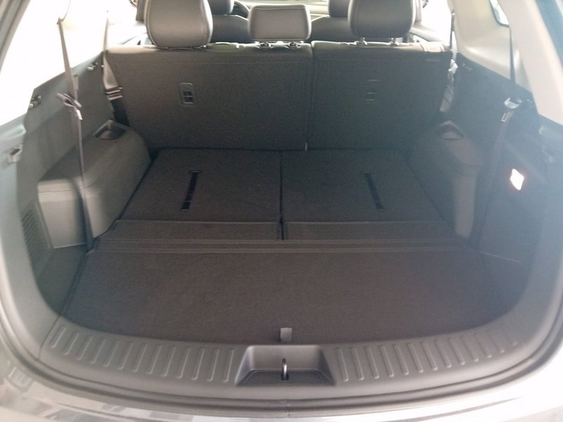 Dfsk E5  nuova a Pordenone (9)