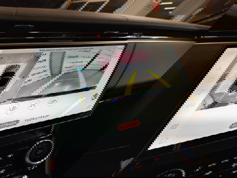 Land Rover Range Rover Sport usata a Brescia (12)