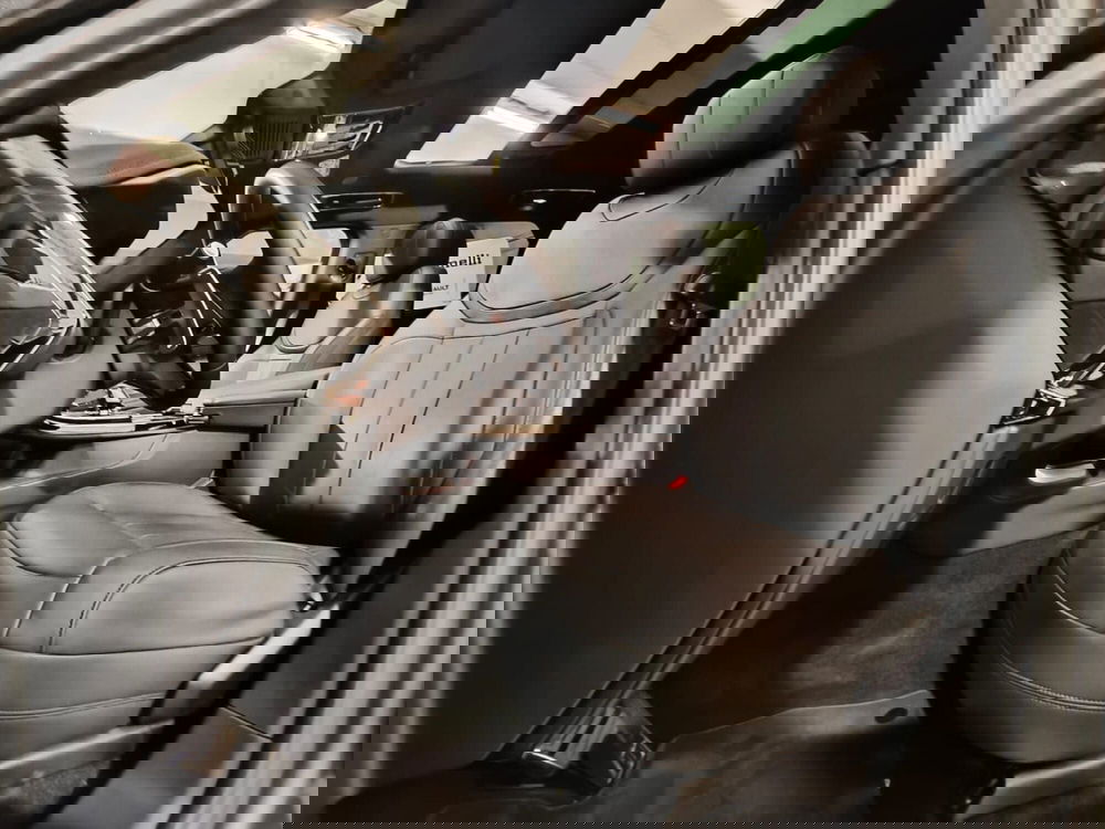 Land Rover Range Rover Sport usata a Brescia (16)