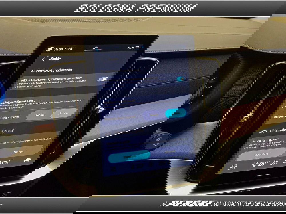 Volvo XC90 usata a Bologna (16)