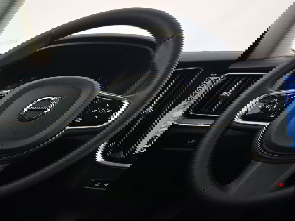 Volvo V60 Cross Country usata a Alessandria (11)