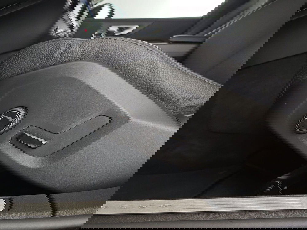 Volvo V60 Cross Country usata a Alessandria (17)