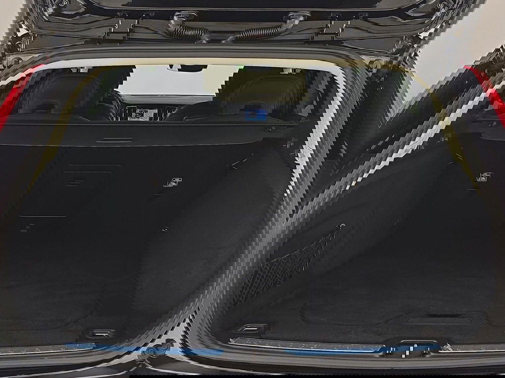 Volvo V60 Cross Country usata a Alessandria (8)