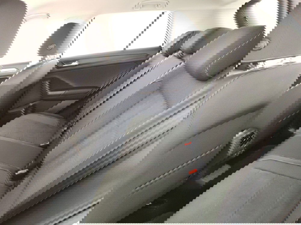 Volkswagen T-Roc usata a Massa-Carrara (10)